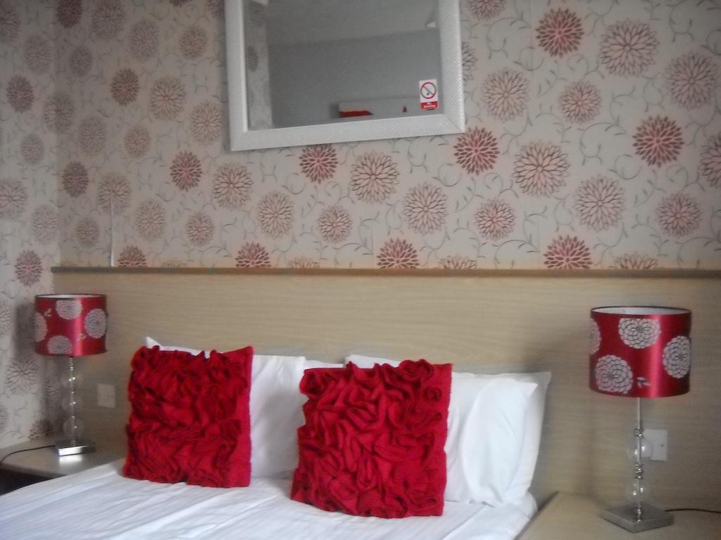 Carbeile Inn Torpoint Quarto foto